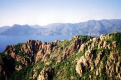 corsica-coastal-mountains